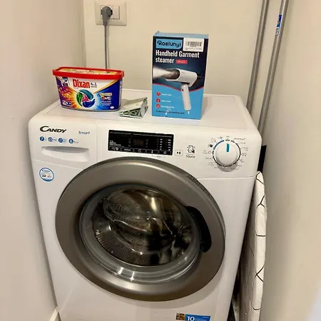 Scala 37 Interno 1, Trastevere, 公寓