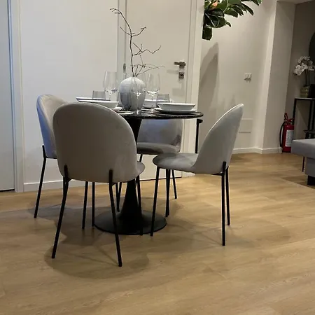 公寓 Scala 37 Interno 1, Trastevere, *